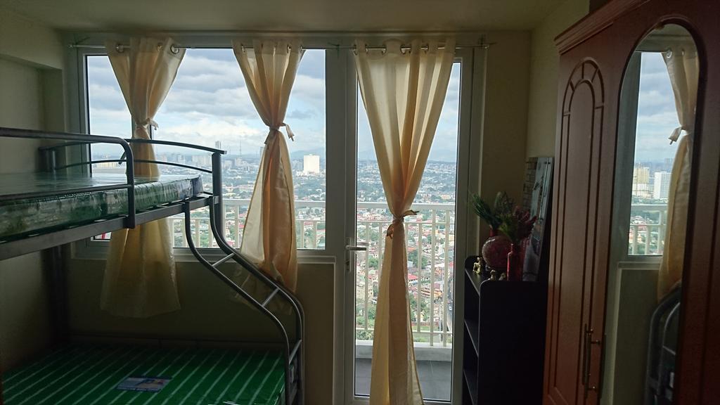 Salvador @ Mezza 2 Smdc Residences Манила Екстериор снимка