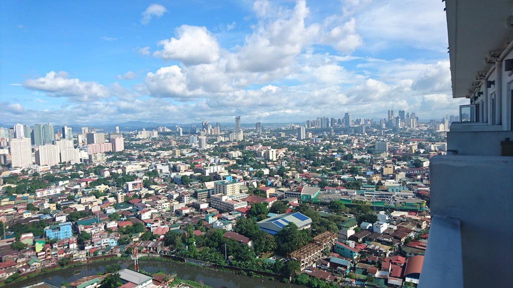 Salvador @ Mezza 2 Smdc Residences Манила Екстериор снимка